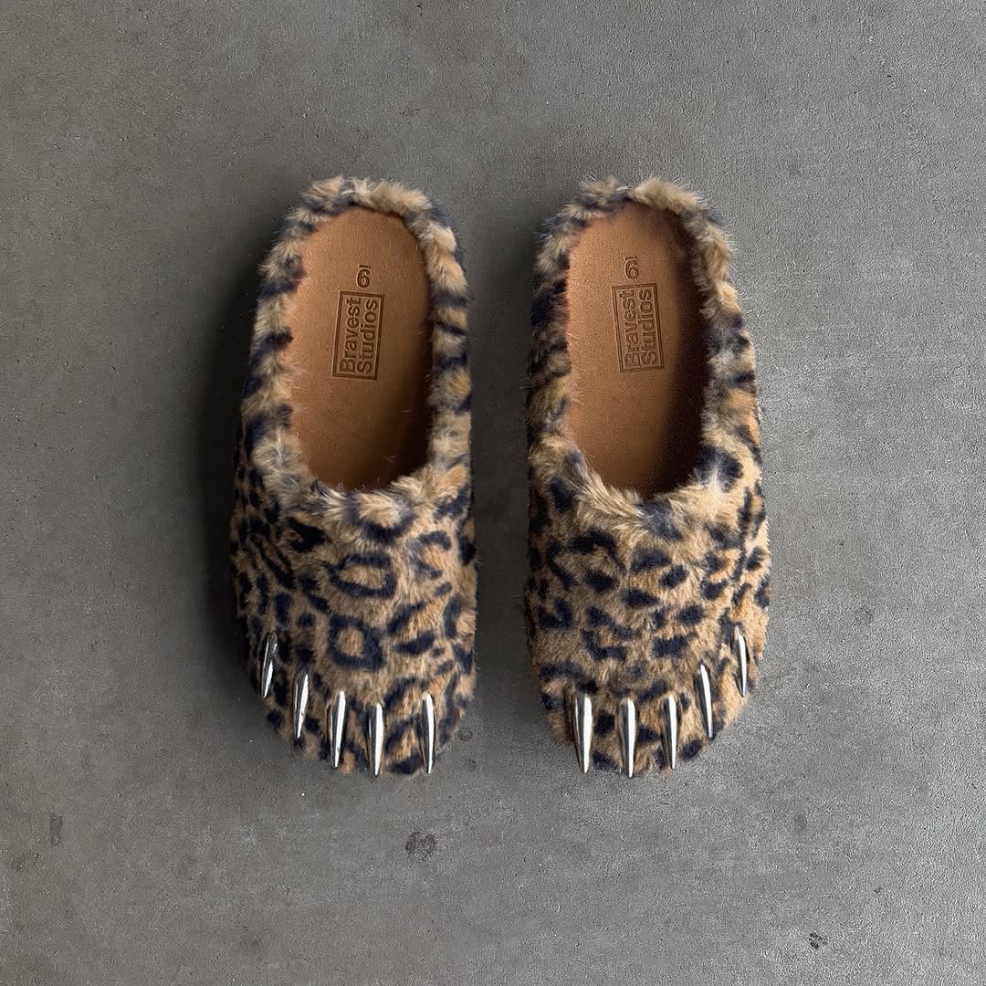 LEOPARD BEAR CLAWS