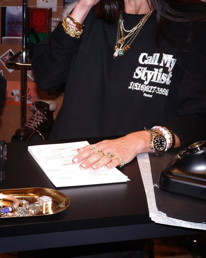 MARKET x HIRSHLEIFERS